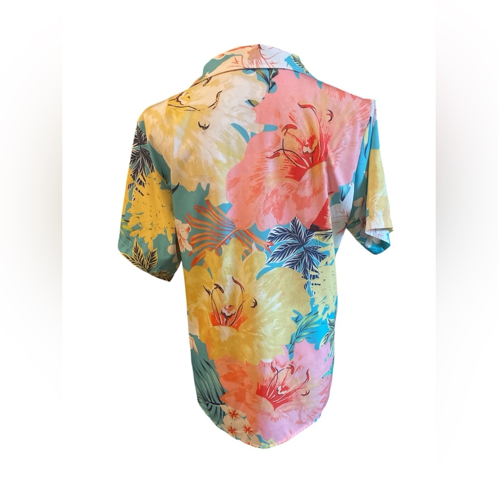 Hawaiian Women’s Size Large Button Up Blouse Top - Picture 2 of 3
